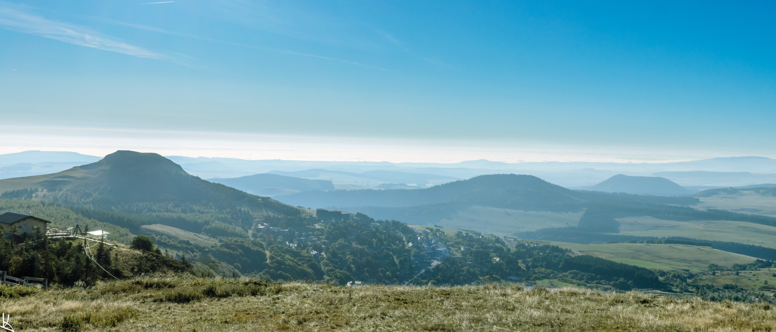 Les Puys de Chambourguet et de Montchal